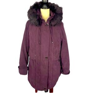 Fleet Street Plum Colored Thick Winter Coat with Faux Black Fur Hood (Size: Med)